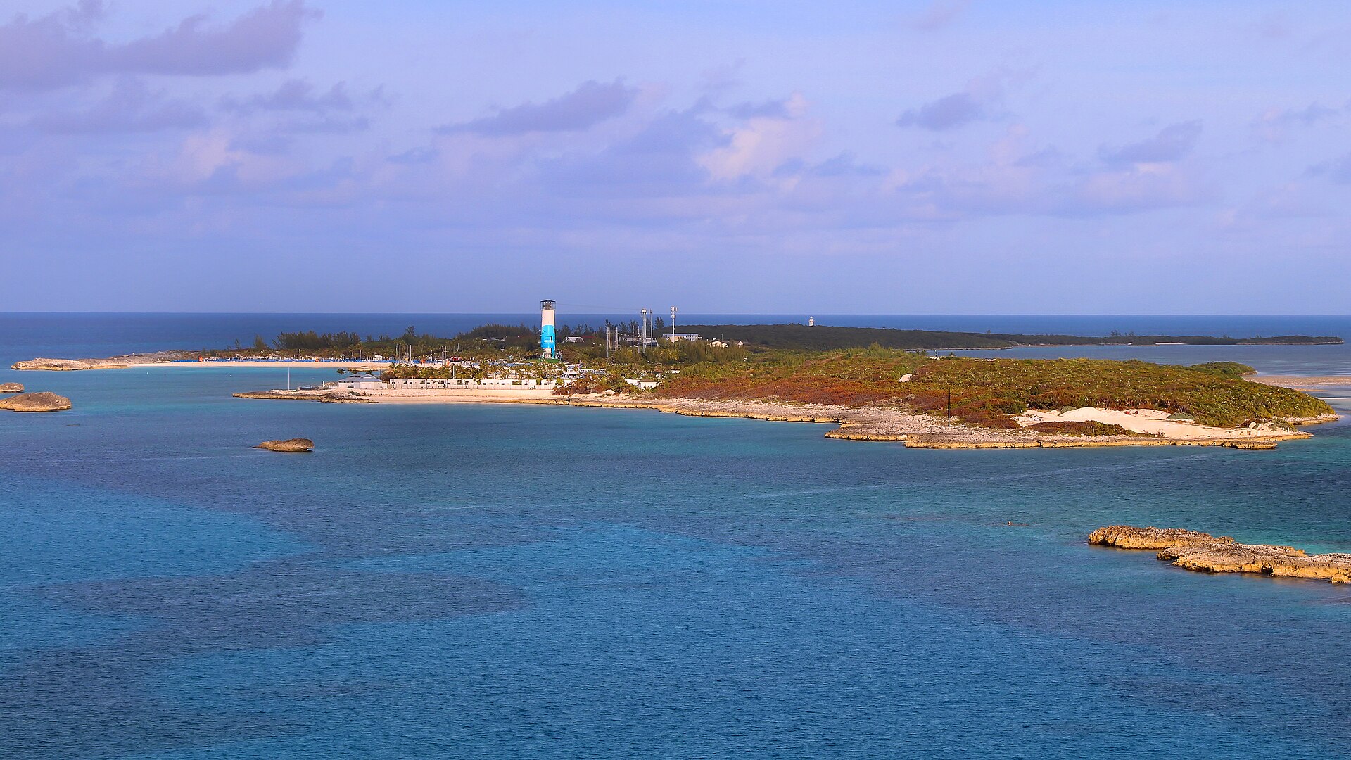 Playa de arena blanca en Great Stirrup Cay